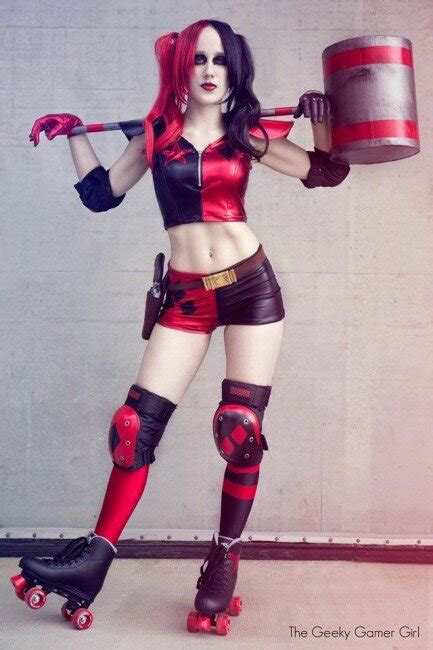 New 52 Roller Derby Harley Quinn Cosplay is Wicked | All That's Epic ...