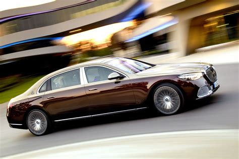 ALL-NEW MAYBACH TAKES LUXURY MOTORING BEYOND S CLASS – Auto