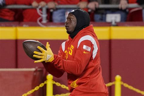 KC Chiefs Injury Updates on Kadarius Toney and Mecole Hardman - Sports Illustrated Kansas City ...