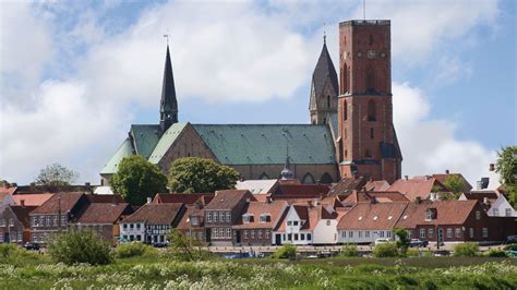 Ribe Cathedral - Denmark's oldest cathedral - Small Danish Hotels