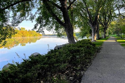 Top 12 Best Things to Do in St Cloud Minnesota - Little Blue Backpack