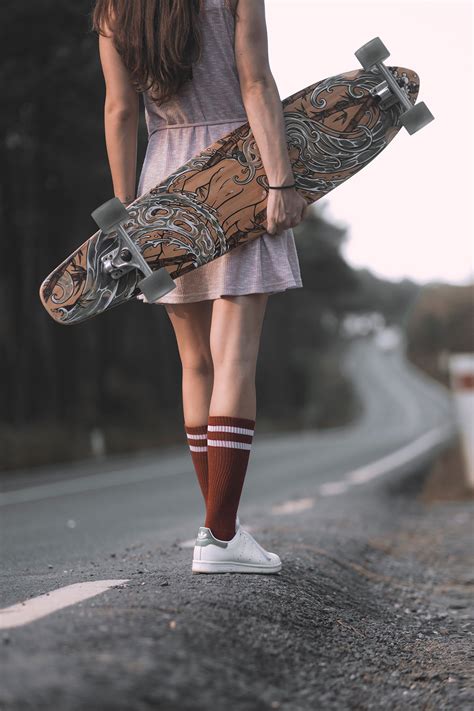 Longboard Girls :: Behance