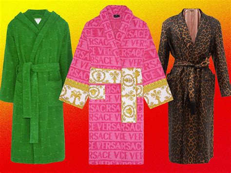 Update more than 140 luxury hotel dressing gowns super hot - rausach.edu.vn