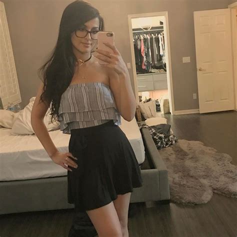 Sssniperwolf, Off Shoulder Blouse, Strapless Top, Instagram Posts, Outfits, Clothes, Tops, Babe ...