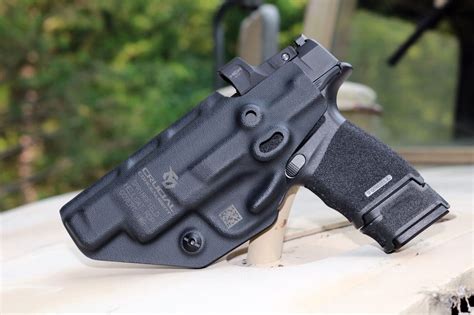 IWB your Hellcat RDP: Crucial Concealment Covert Holster - The Armory Life