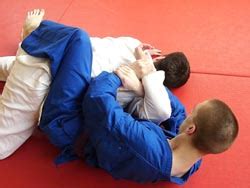 Kimura From The Guard - Brazilian Jiu-Jitsu Techniques - Ultimate Jujitsu