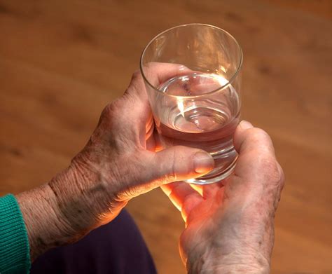 Q&A: How to Prevent, Detect, & Treat Dehydration in Aging Adults