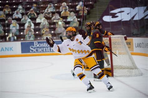 Gopher men's hockey off to its best start since 1939-40 season - Sports ...