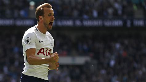 Harry Kane hits 30-goal mark as Tottenham edge Leicester in nine-goal ...