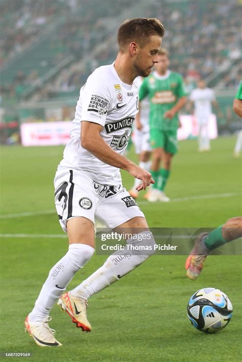 Tomi Horvat of Sturm Graz have the ball during the ADMIRAL Bundesliga ...