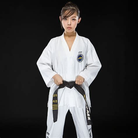 White Professional ITF Taekwondo Dobok Exquisite Embroidery Taekwondo uniforms Taekwondo Karate ...