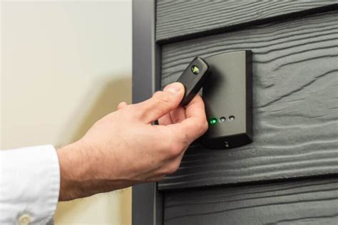 Commercial Key Fob Door Entry Systems | Fob Door Access