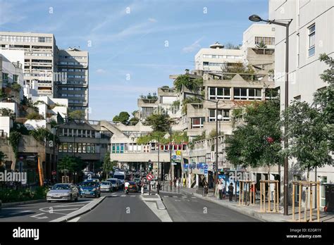 France Val de Marne Ivry sur Seine Avenue Georges Gosnat Stock Photo ...