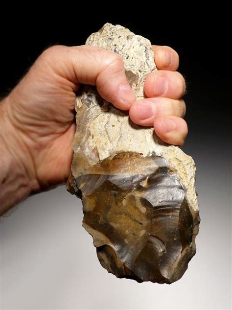 ACH205 - ULTRA RARE ACHEULEAN LOWER PALEOLITHIC HAND AXE FROM FAMOUS SITE IN ENGLAND ...