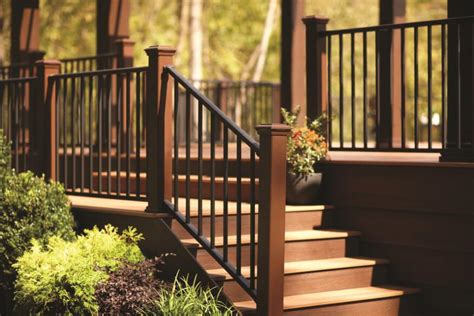 Sleek and Sturdy Railing from Trex | Builder Magazine | Products, Decking, Trex