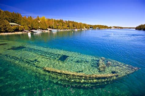 Shipwreck Fathom Five National Marine Park Ontario Canada | Photo, Information