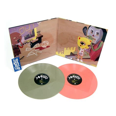 MF Doom: MM..Food (Colored Vinyl) Vinyl 2LP - LIMIT 1 PER CUSTOMER – TurntableLab.com