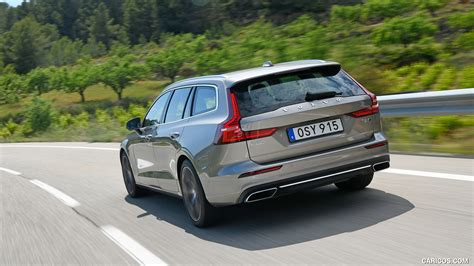 2019 Volvo V60 | Rear Three-Quarter