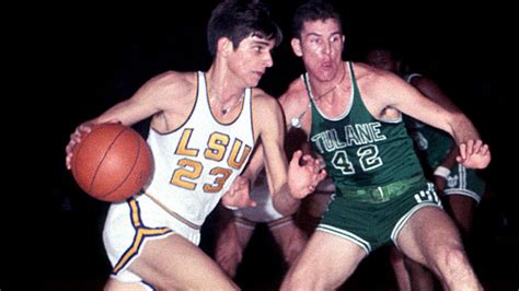 'Pistol' Pete Maravich: College basketball stats, best moments, quotes ...