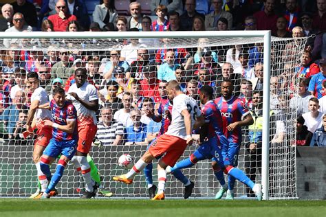 Crystal Palace vs West Ham highlights: Goals galore after delay ...