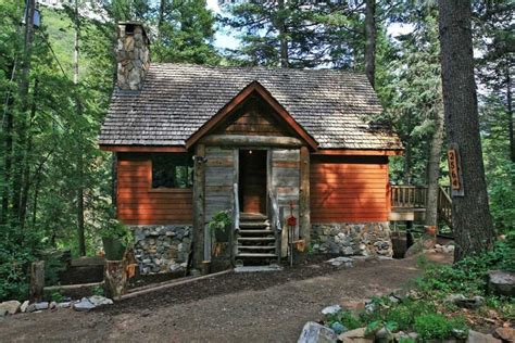 10 Stunning & Secluded Cabin Rentals in Utah