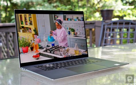 Dell XPS 17 review (2020): So. Much. Screen. | Engadget