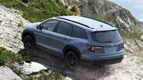 2022 Honda Pilot Trailsport Images