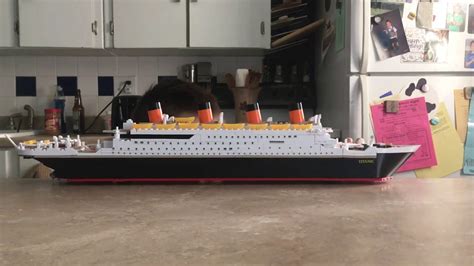 LEGO Titanic sinking - YouTube