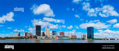 Toledo ohio skyline hi-res stock photography and images - Alamy