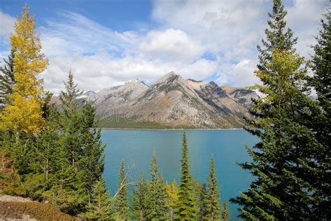 Banff National Park in Autumn Time Stock Image - Image of ripple ...