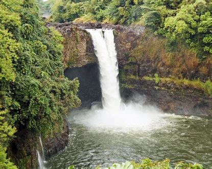 Hawaii Waterfalls - Hawaii Waterfall Pictures