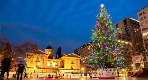 Portland’s Virtual Tree Lighting Presented by SmartPark – Televised on KGW - The Square