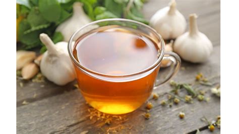 5 Amazing Health Benefits Of Drinking Garlic Tea In Morning For Optimal ...