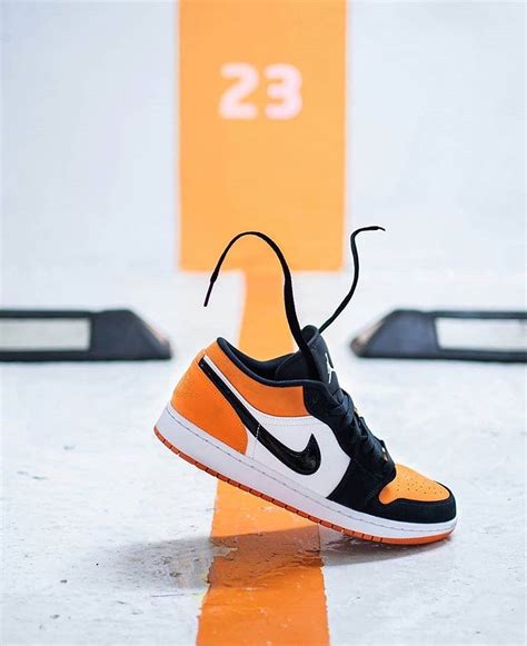 Air Jordan 1 High Orange | Jordan shoes retro, Jordan shoes girls, Jordans