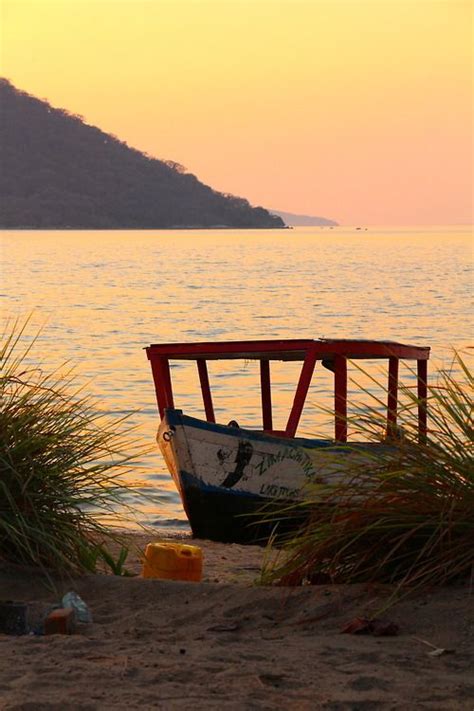 Cape maclear | Beaches in the world, Dream vacations, Landlocked country