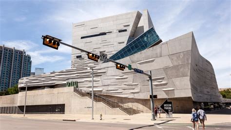 The Coolest Museums in Dallas You Should Visit