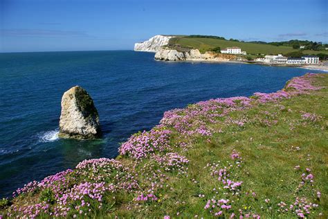 The Isle of Wight is a daytrip from Meadowbank Holidays