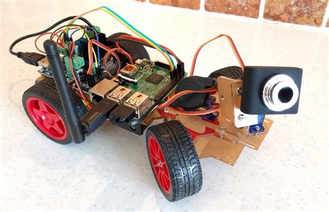 Raspberry Pi 3 Smart Video Car Kit By Sunfounder - Raspberry