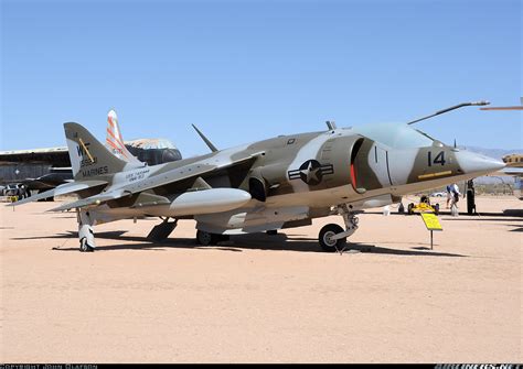 Hawker Siddeley AV-8C Harrier - USA - Marines | Aviation Photo #2046866 | Airliners.net