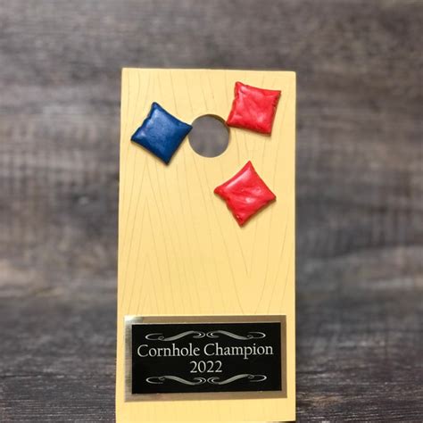 Personalized Trophy for Cornhole - Etsy