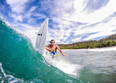 A Complete Guide to Surfing Santa Teresa in Costa Rica