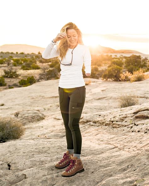 Athleta #powerofshe | Trekking outfit women, Hiking outfit women, Camping outfits for women
