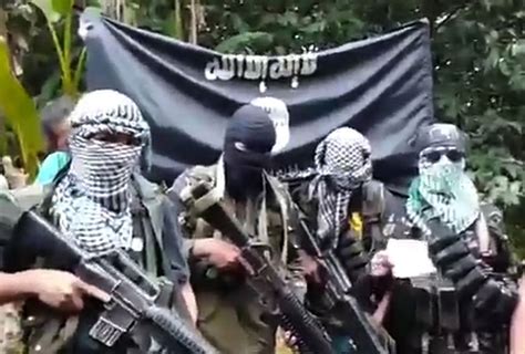 Military still clueless on whereabouts of 4 Abu Sayyaf hostages | GMA News Online