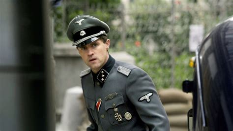 A Jew Poses as a Nazi in ‘Walking With the Enemy’ - The New York Times