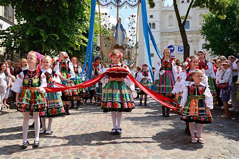 20+ Traditional Clothing Poland Polish Culture Child Stock Photos ...