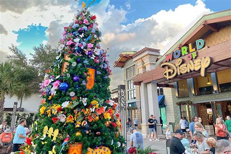 5 Festive Things to do at Christmas in Orlando - Things To Do In Orlando