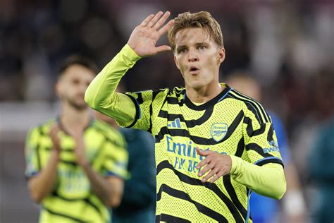 Arsenal receive update on Martin Odegaard injury with return date now known