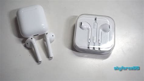 Apple AirPods vs. Apple EarPods - YouTube