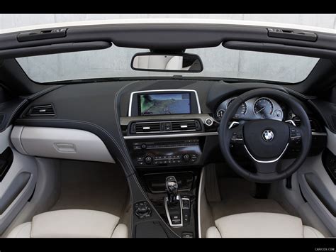 BMW 6-Series Convertible (2012) - Interior | Caricos