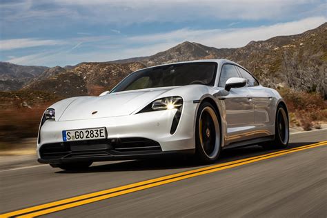 New Porsche Taycan 4S 2019 review | Auto Express